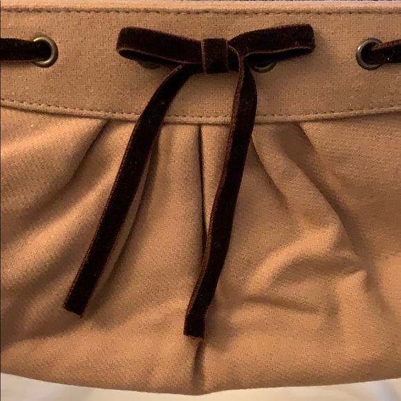 Tan suede clutch - Picture 2 of 4